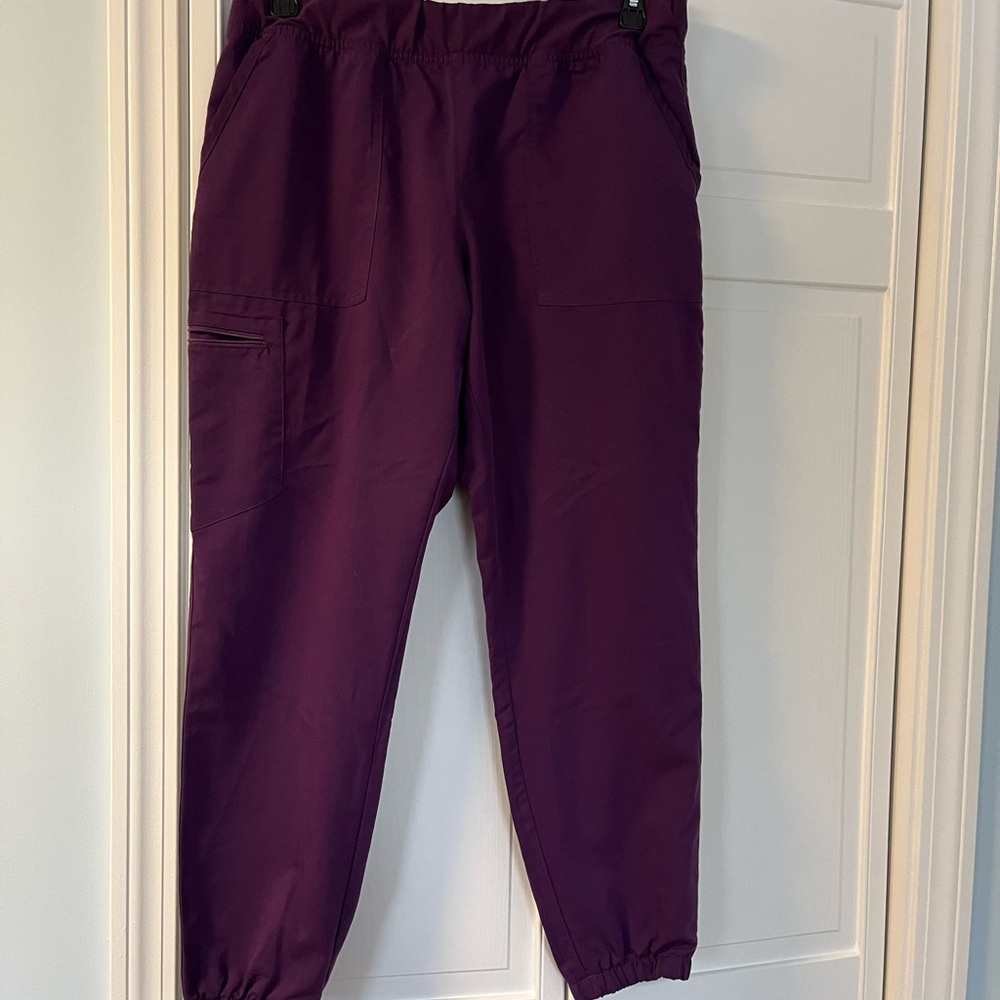 Women's Purple Cargo Scrub Pants
